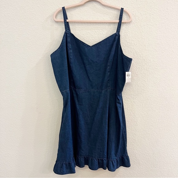Old Navy Denim Dress With Adjustable Straps - Picture 10 of 10